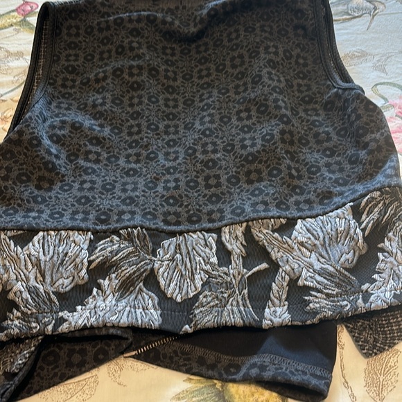 Patchwork Vest - Picture 4 of 5